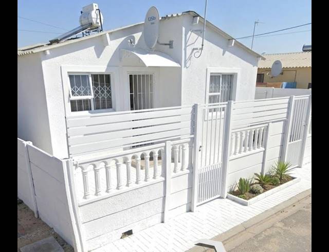 3 BEDROOM FREEHOLD FOR SALE IN KUYASA